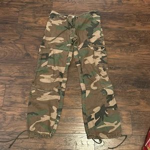 Rothco XXS, army colored, wide legged, low rise jeans